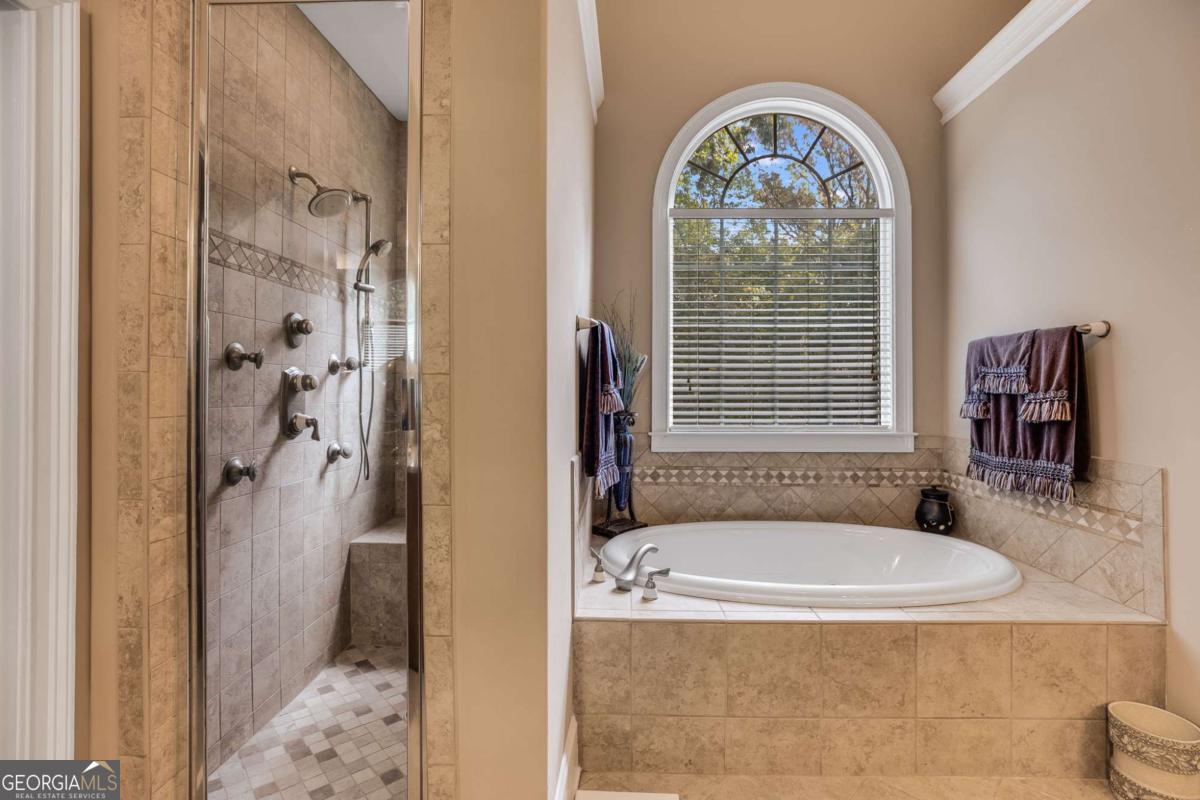 5660 Knotty Ridge Drive Property Photo 24