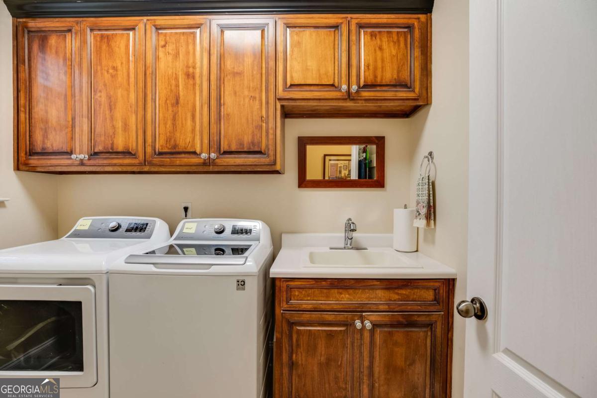 5660 Knotty Ridge Drive Property Photo 30