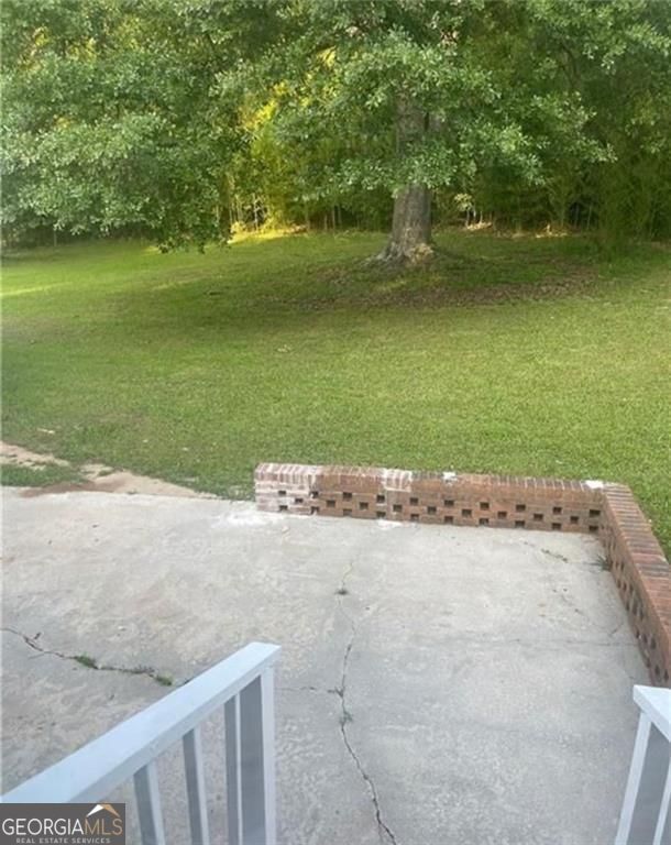 9226 Carlton Trail Property Photo 5