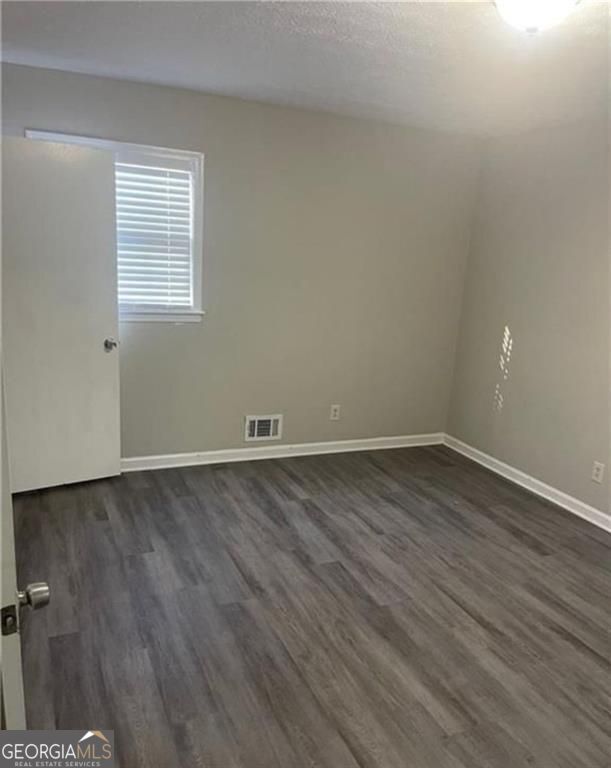 9226 Carlton Trail Property Photo 11