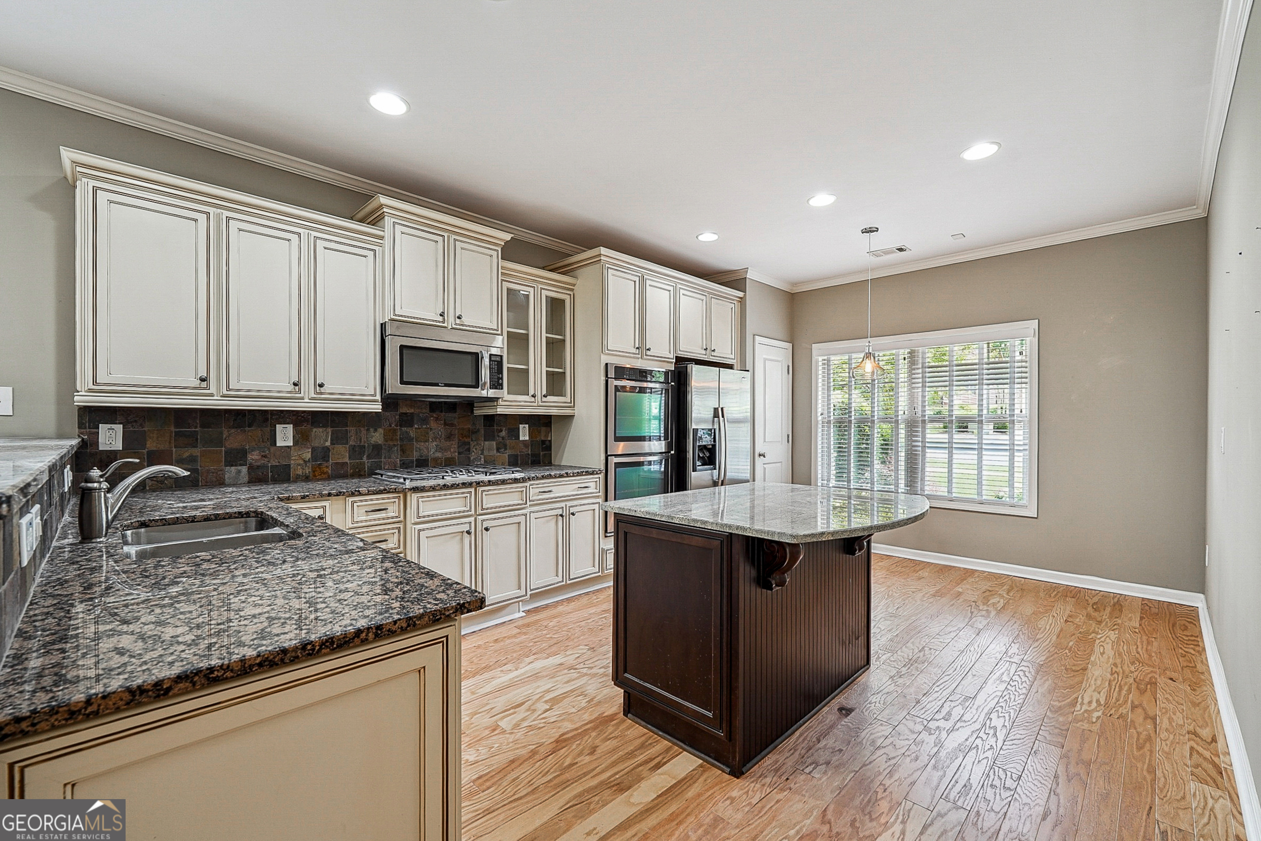 6722 Blue Heron Way Property Photo 7