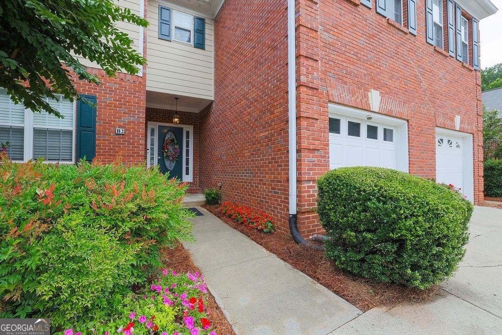 2075 Pine Tree Drive # B2 Property Photo 1