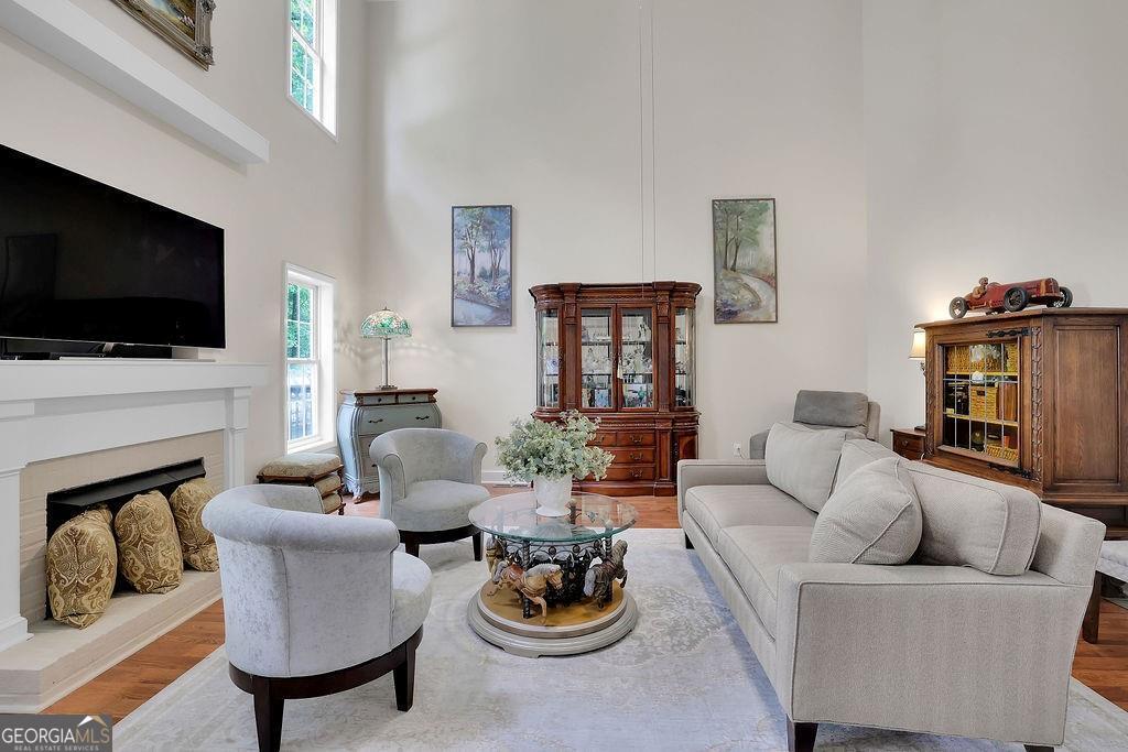 2075 Pine Tree Drive # B2 Property Photo 3