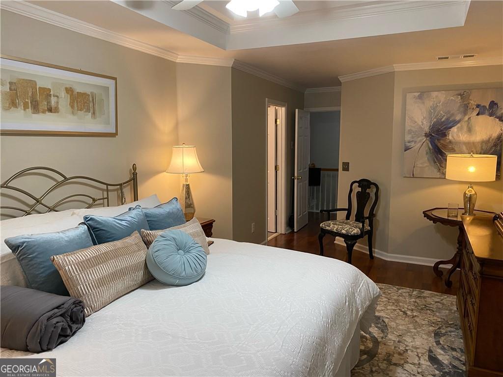 2075 Pine Tree Drive # B2 Property Photo 11