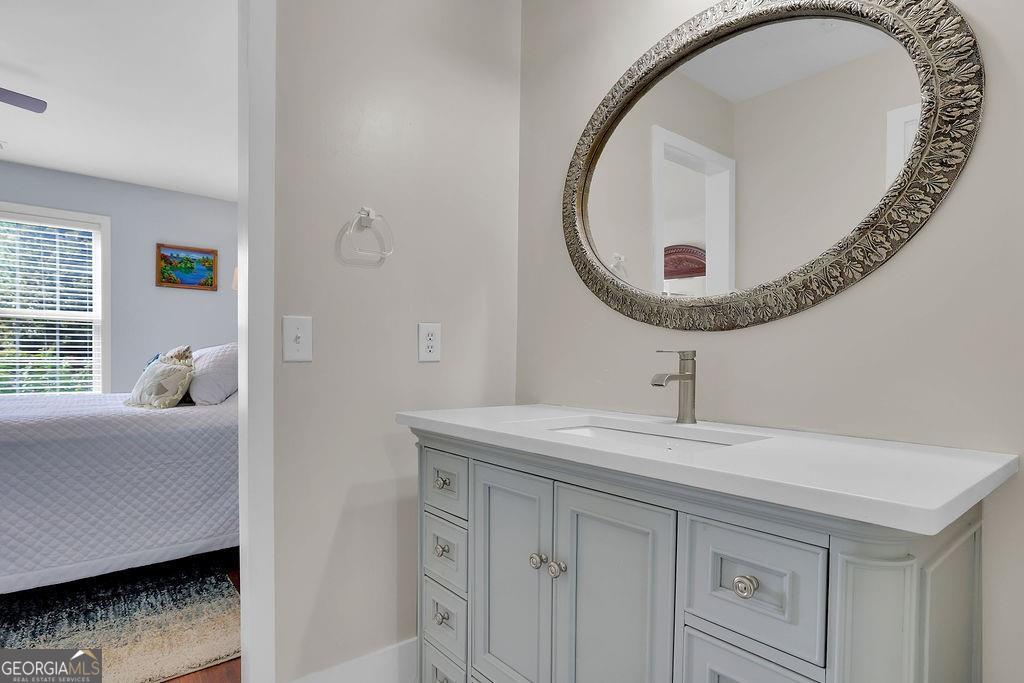 2075 Pine Tree Drive # B2 Property Photo 17