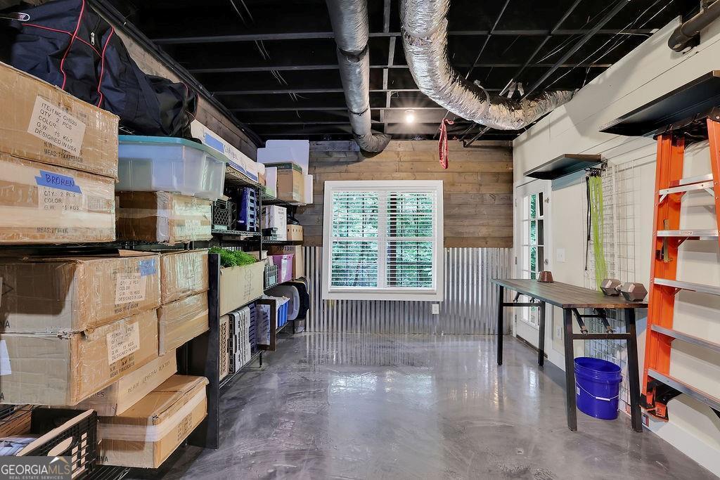2075 Pine Tree Drive # B2 Property Photo 24