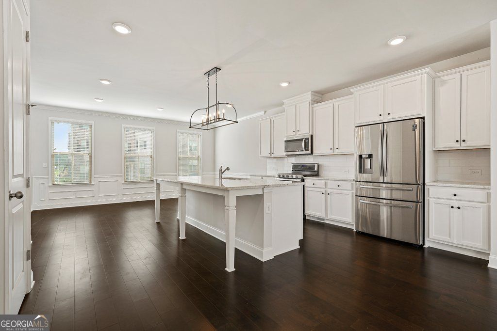 4240 Hickory Pine Alley Property Photo 1