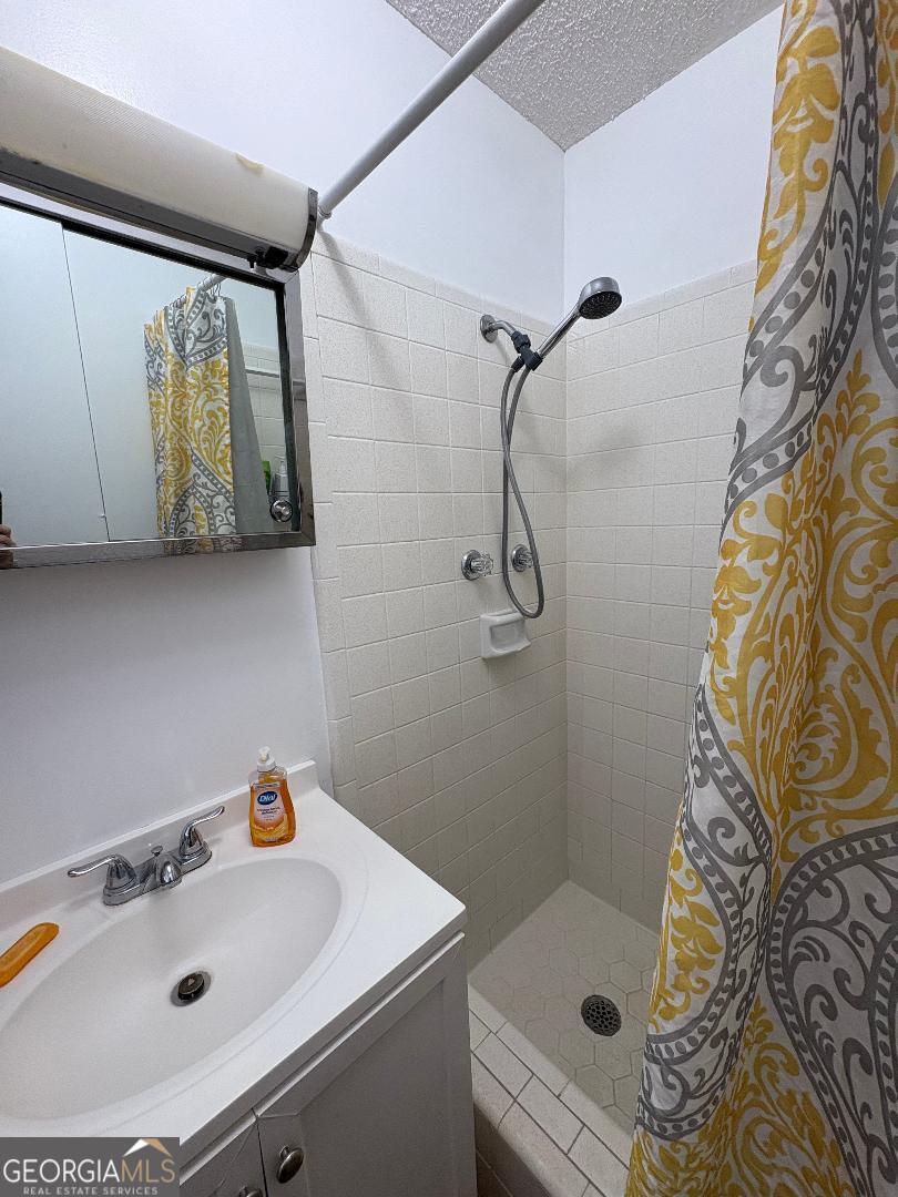 2103 Aimwell Road Property Photo 9