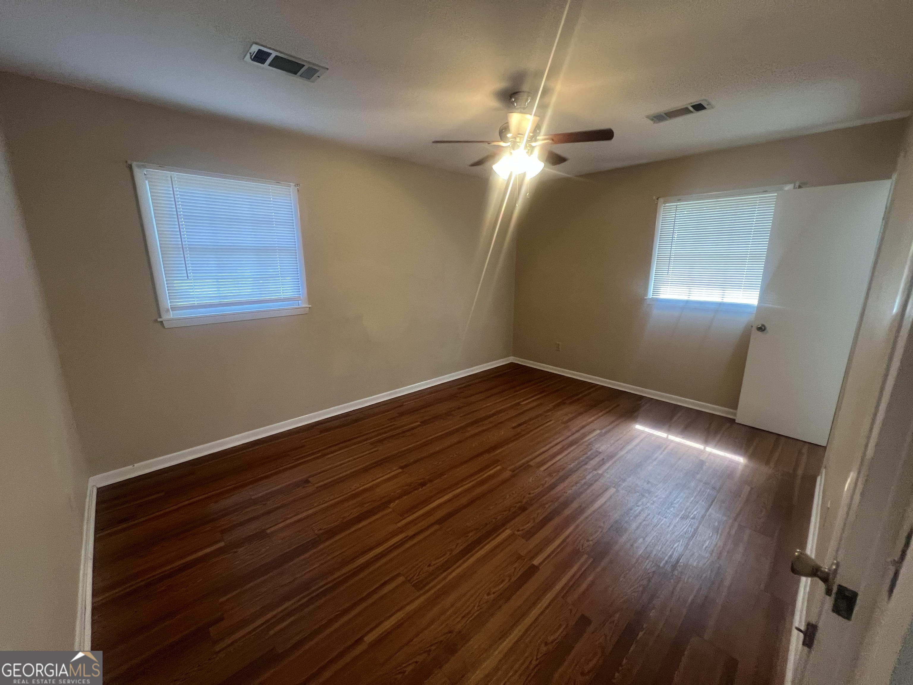 2103 Aimwell Road Property Photo 14