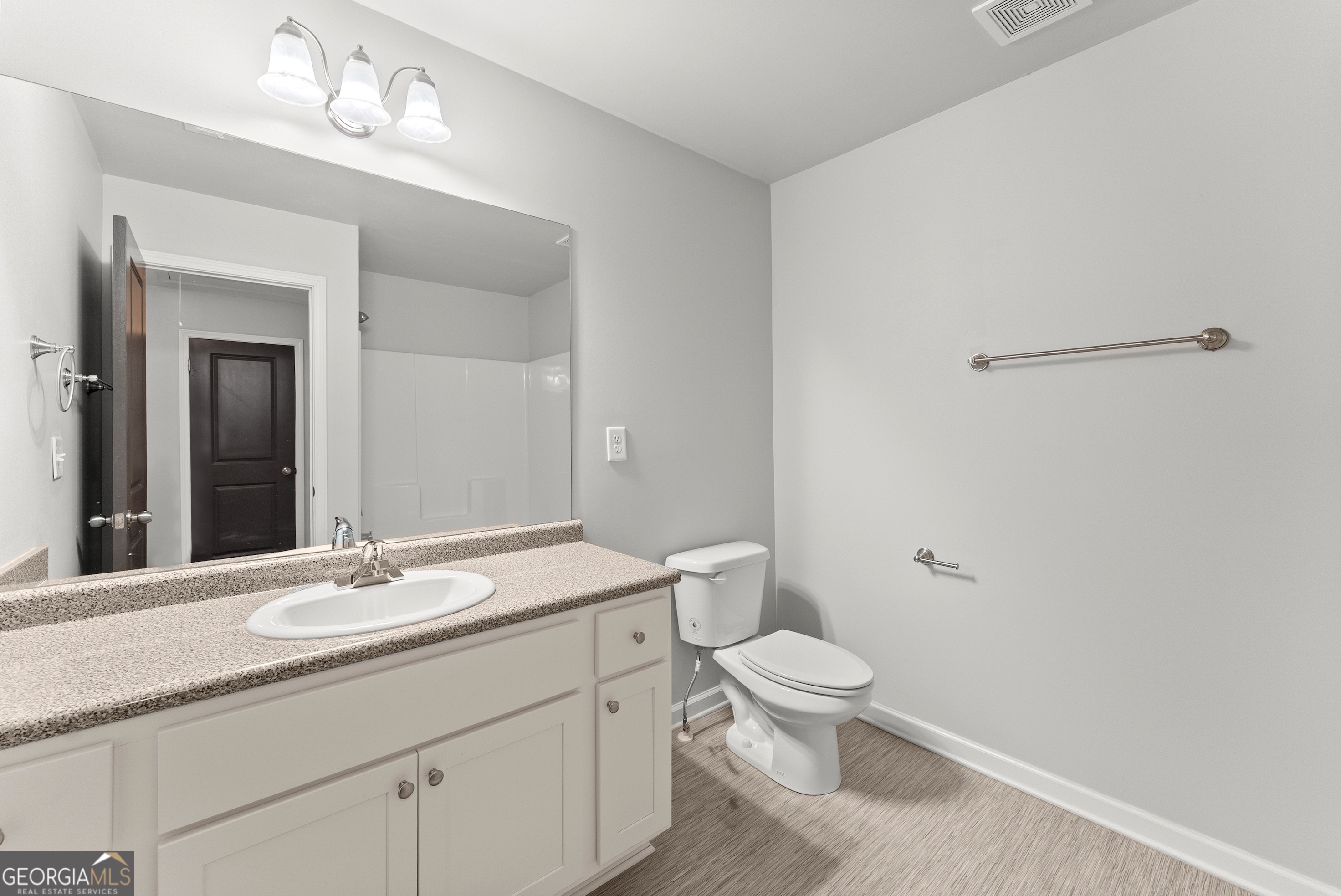 52 Wisteria Court Property Photo 23
