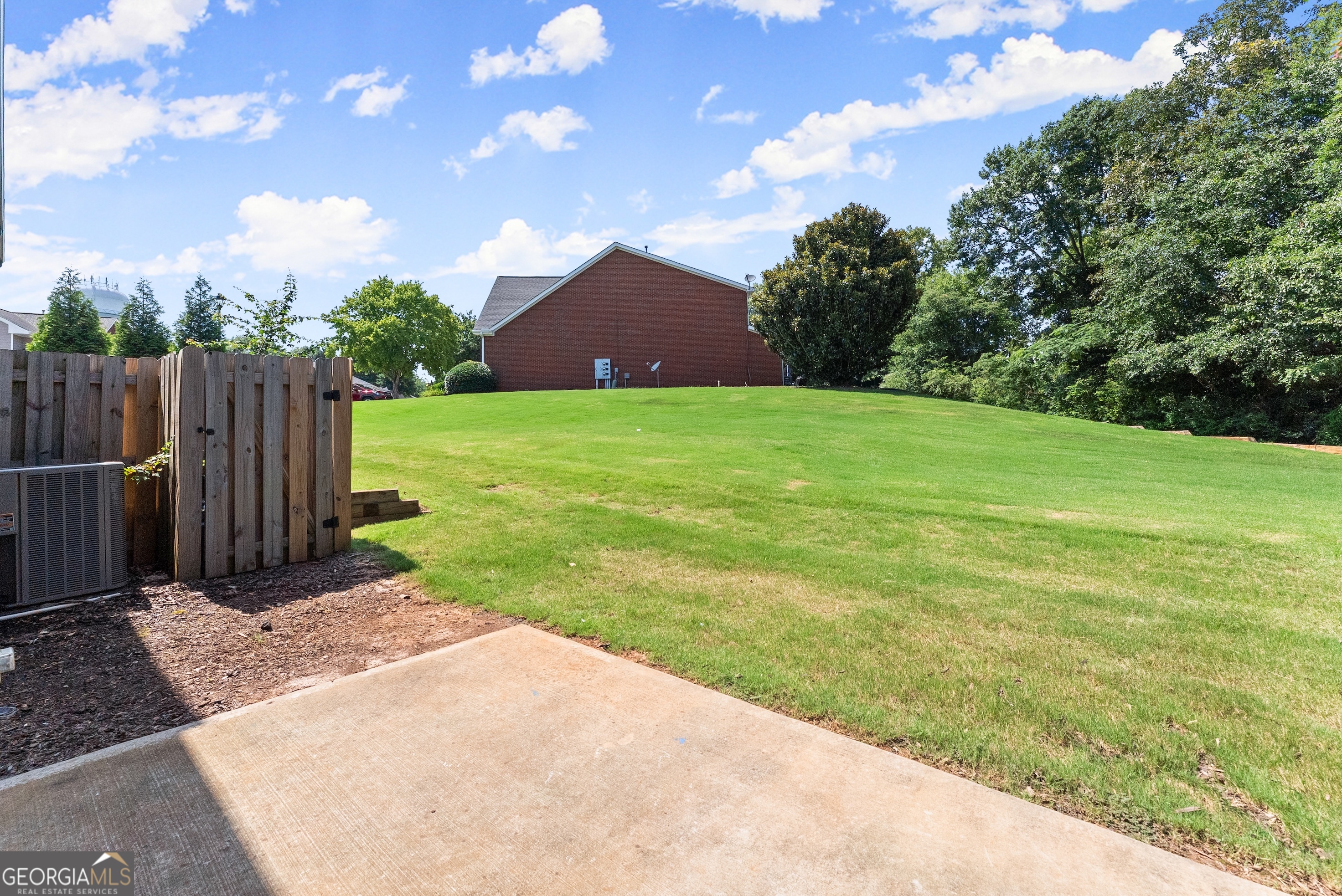 52 Wisteria Court Property Photo 26