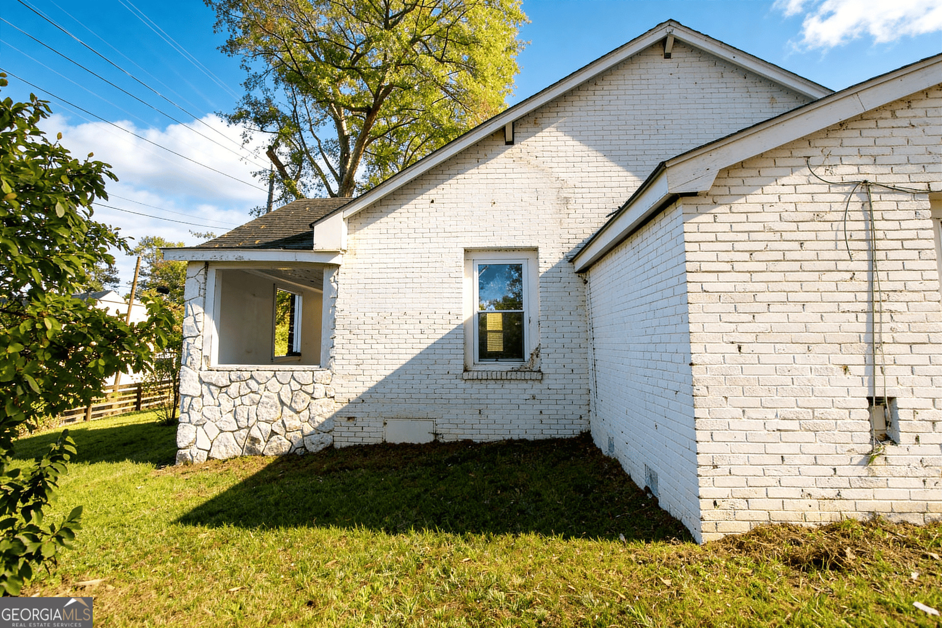 602 W Lake Avenue Nw Property Photo 4