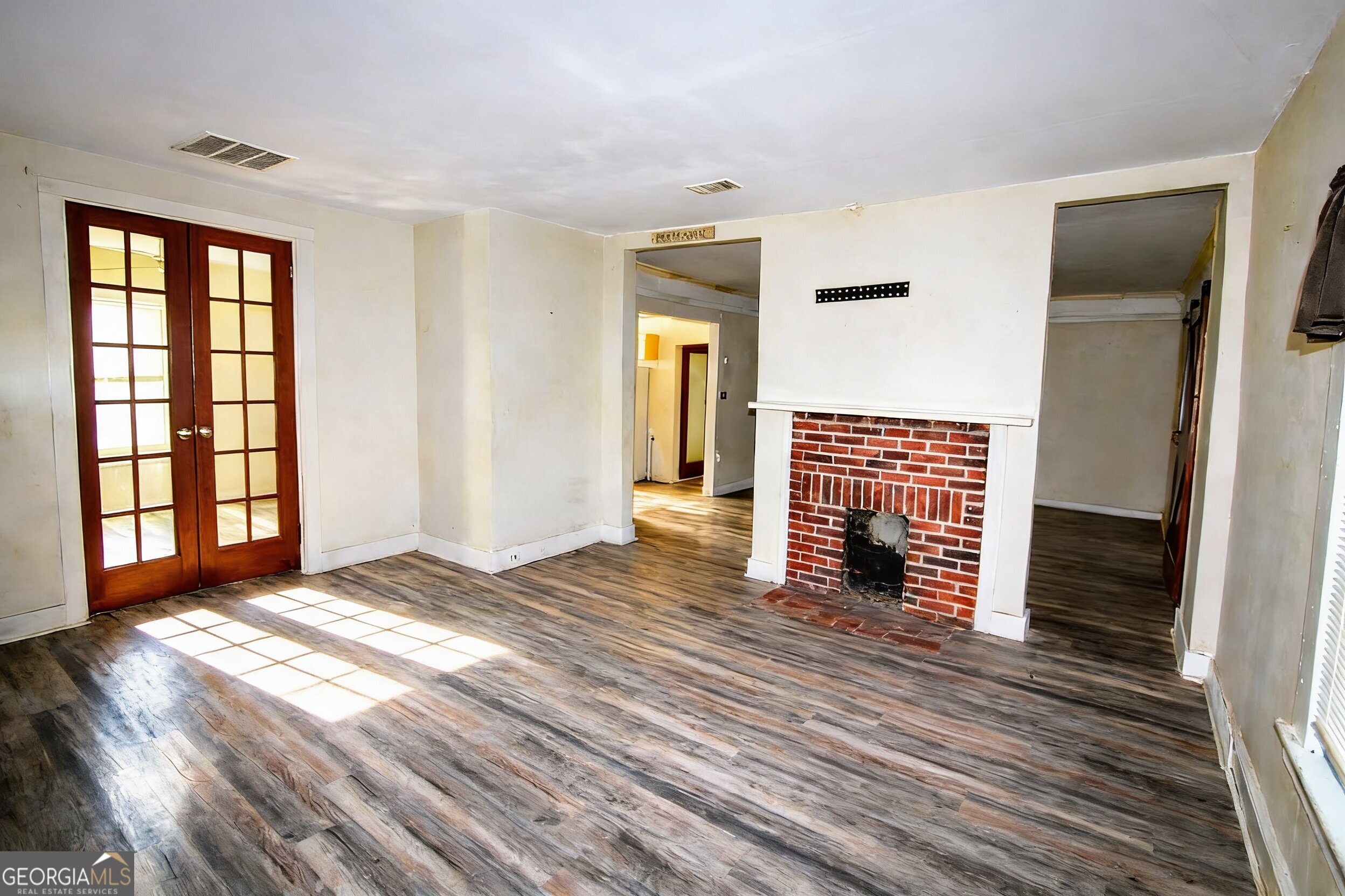 602 W Lake Avenue Nw Property Photo 12