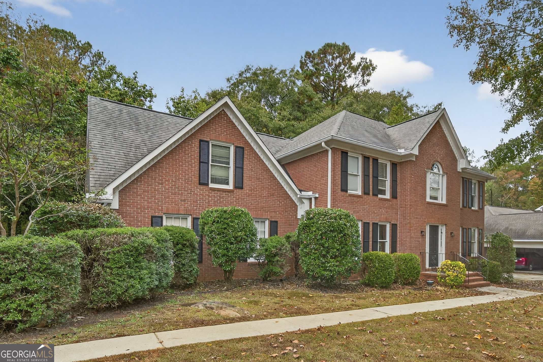 181 Rivoli Landing Property Photo 4