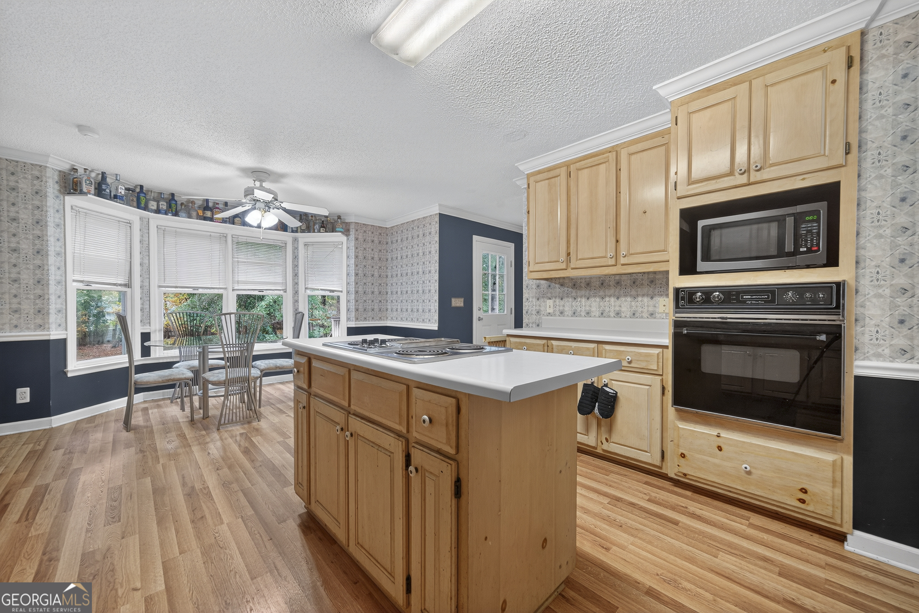 181 Rivoli Landing Property Photo 19