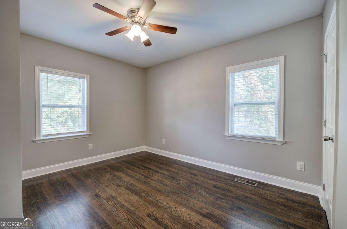 1204 Westridge Road Sw Property Photo 20