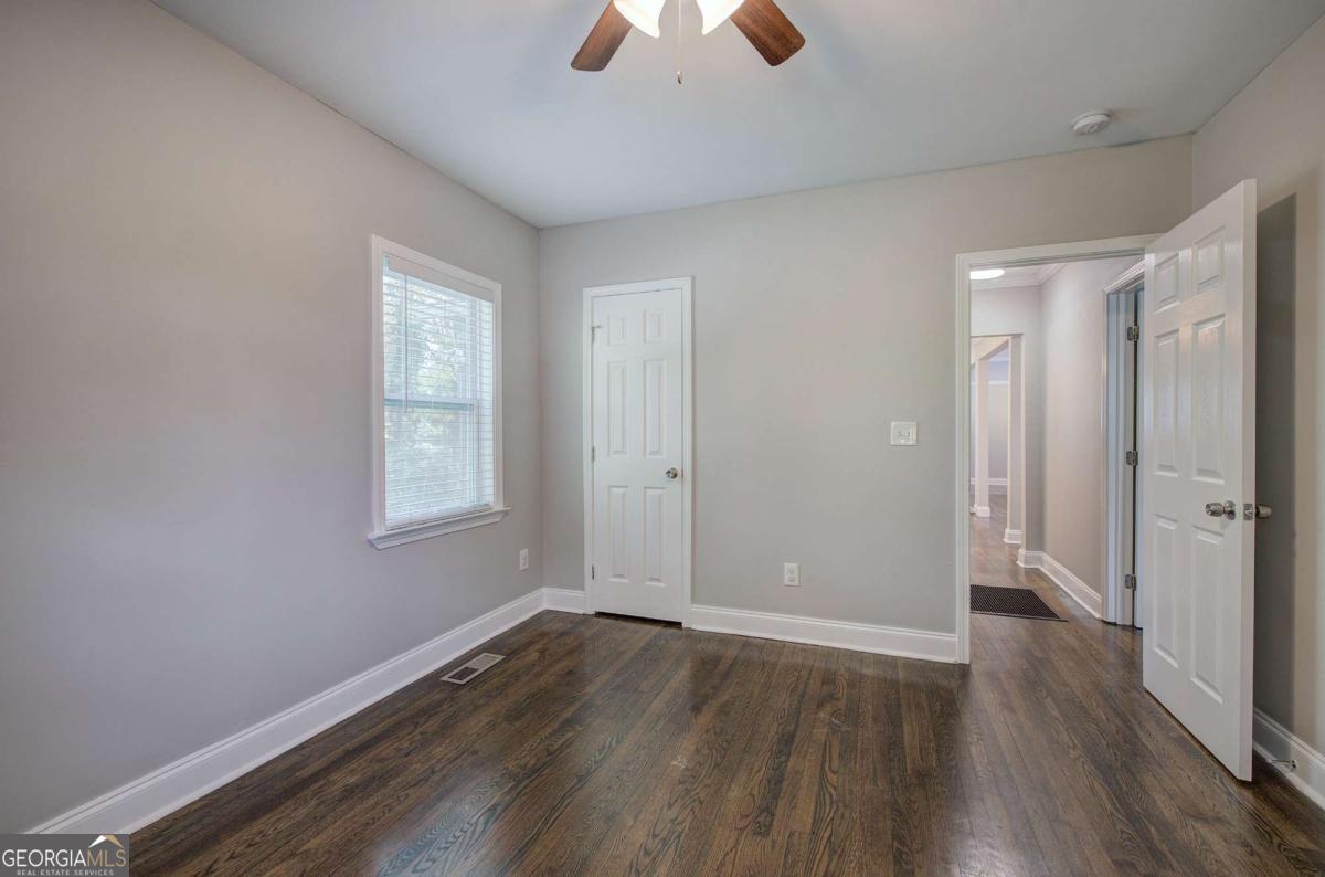 1204 Westridge Road Sw Property Photo 22