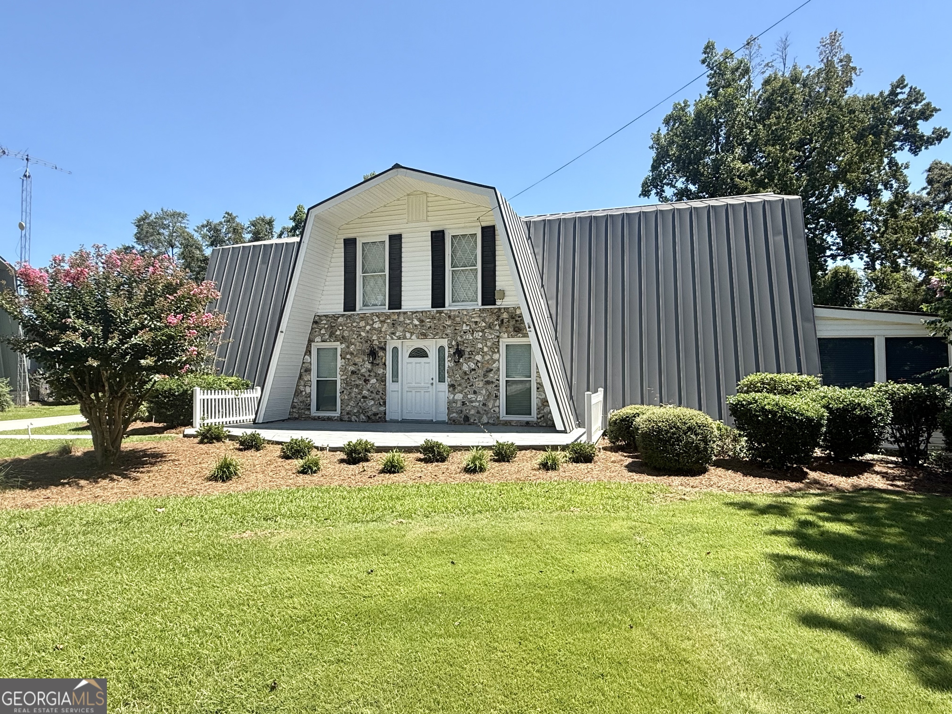 556 Flowers Drive Property Photo 1