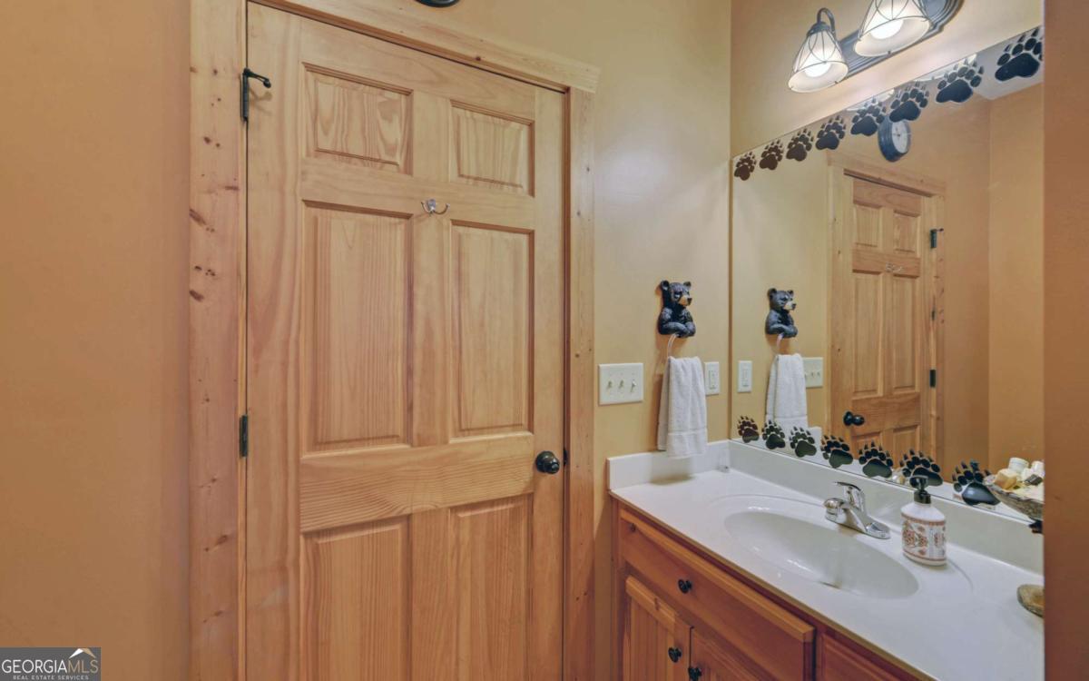 169 Wildwood Court Property Photo 16