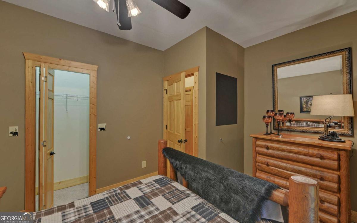 169 Wildwood Court Property Photo 19