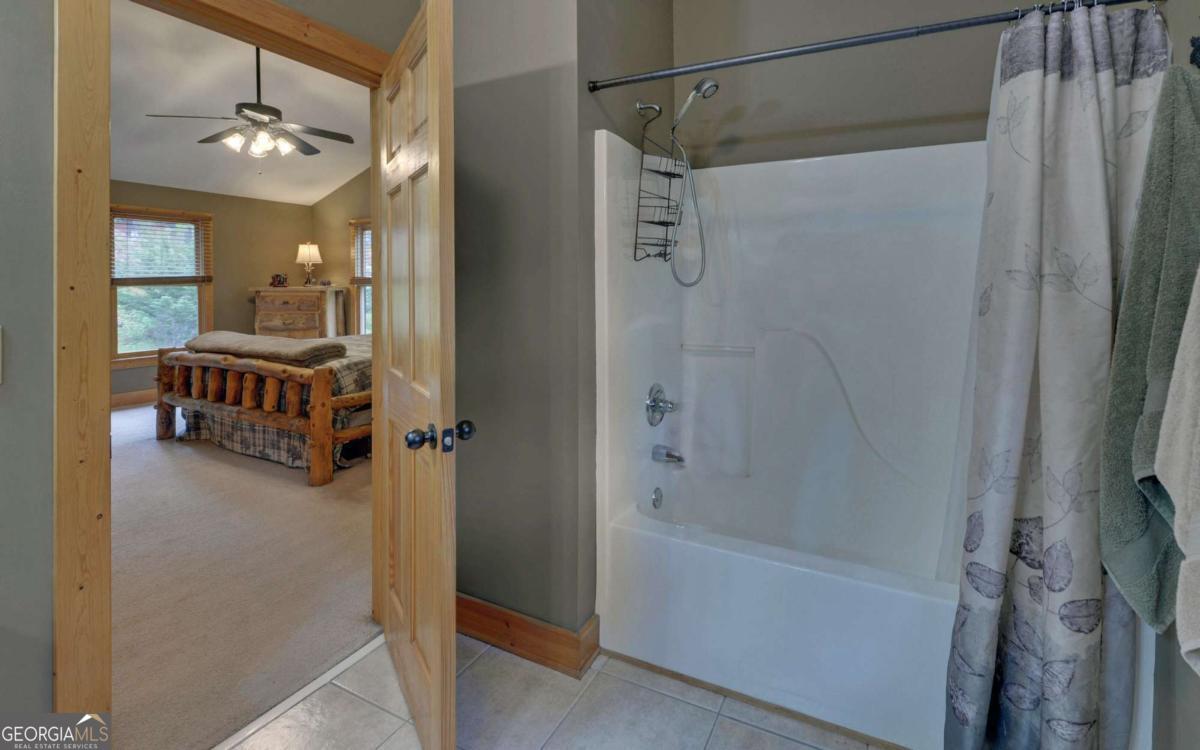 169 Wildwood Court Property Photo 28