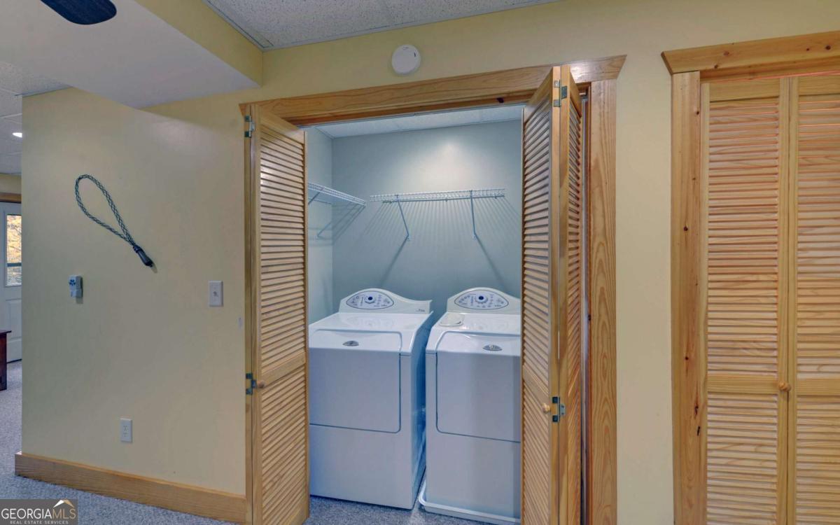 169 Wildwood Court Property Photo 33