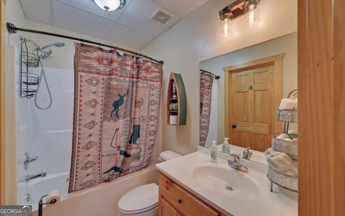 169 Wildwood Court Property Photo 37
