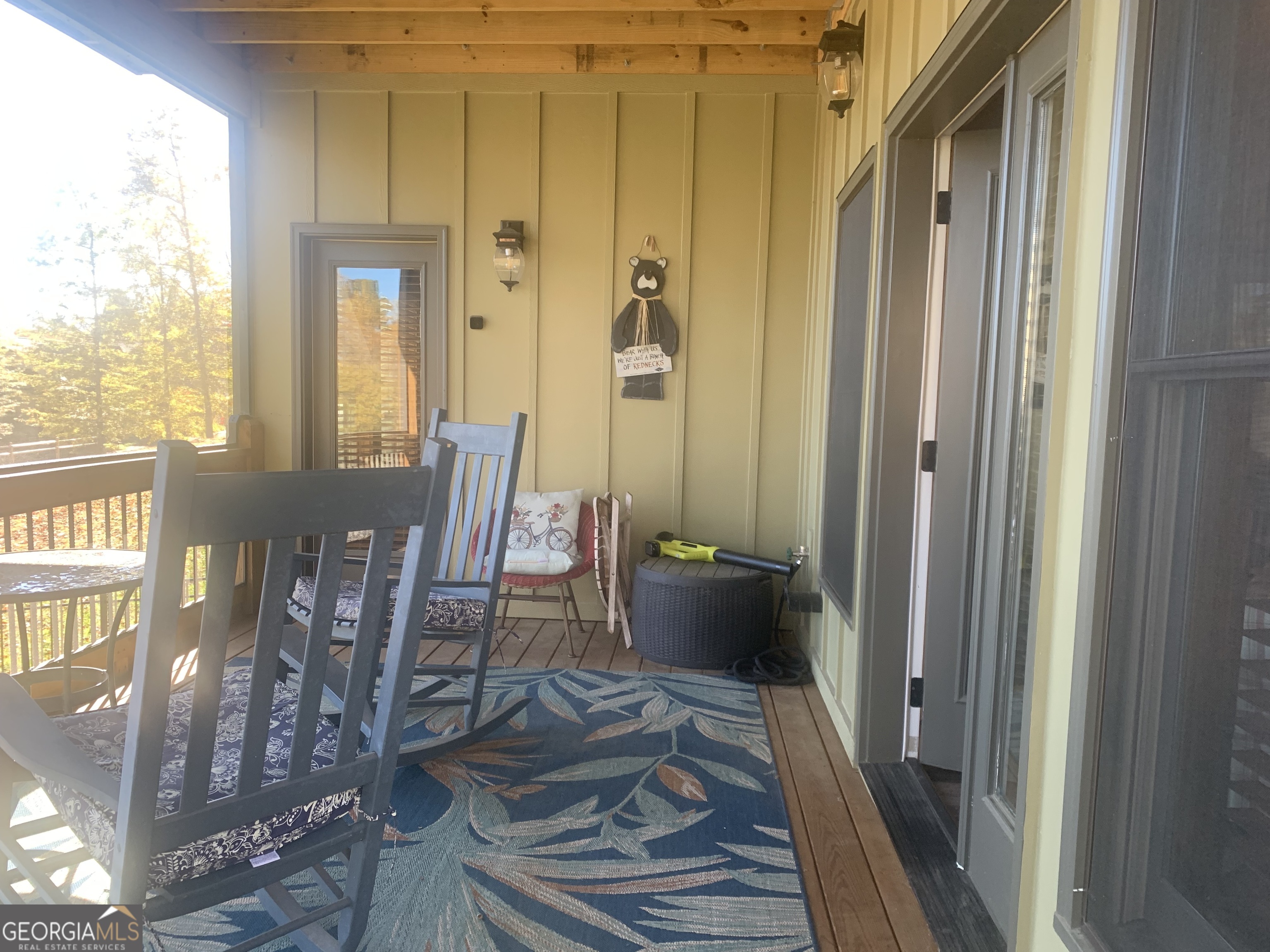 5 Upper Knoll Drive Property Photo 12