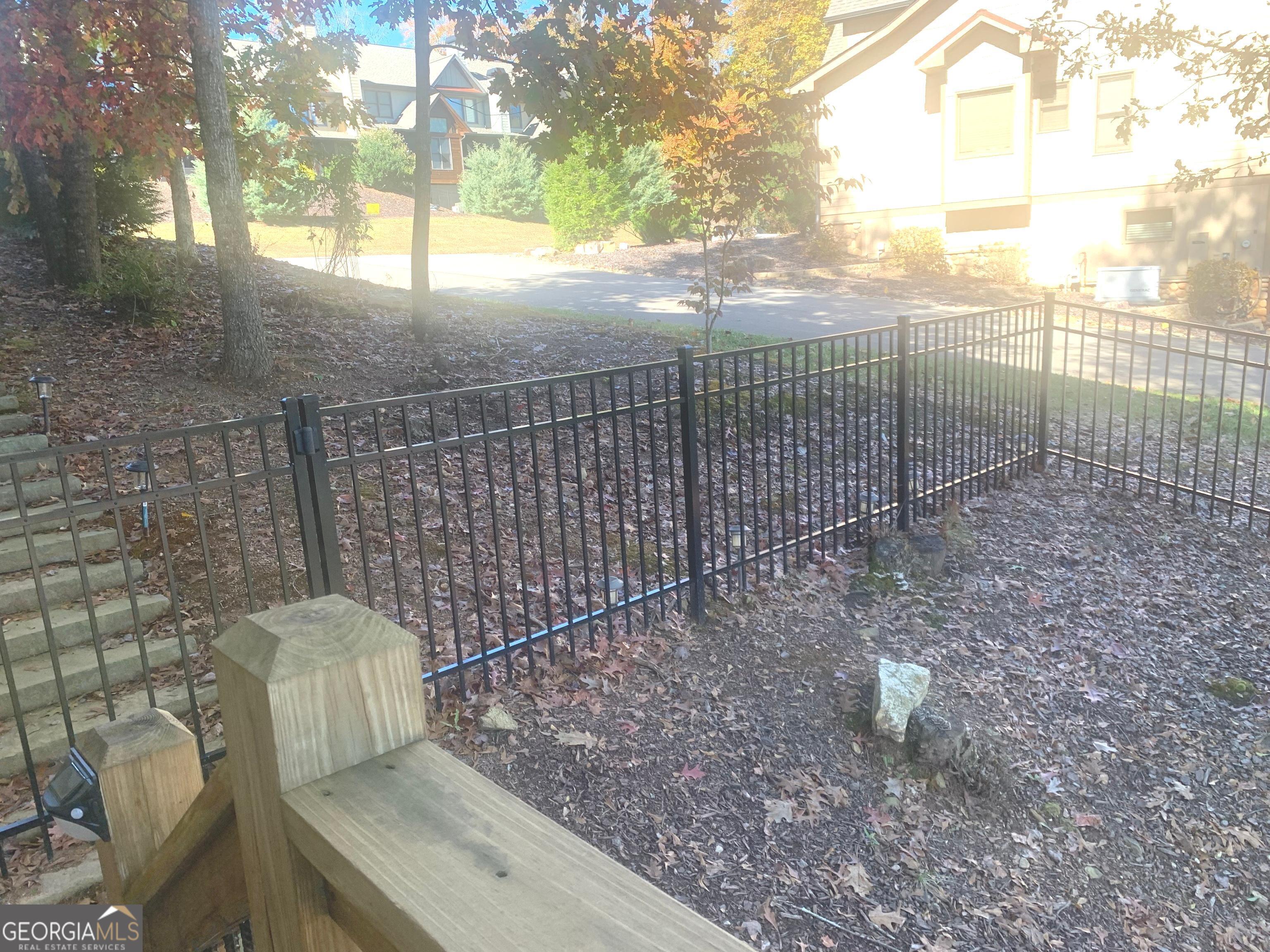 5 Upper Knoll Drive Property Photo 13