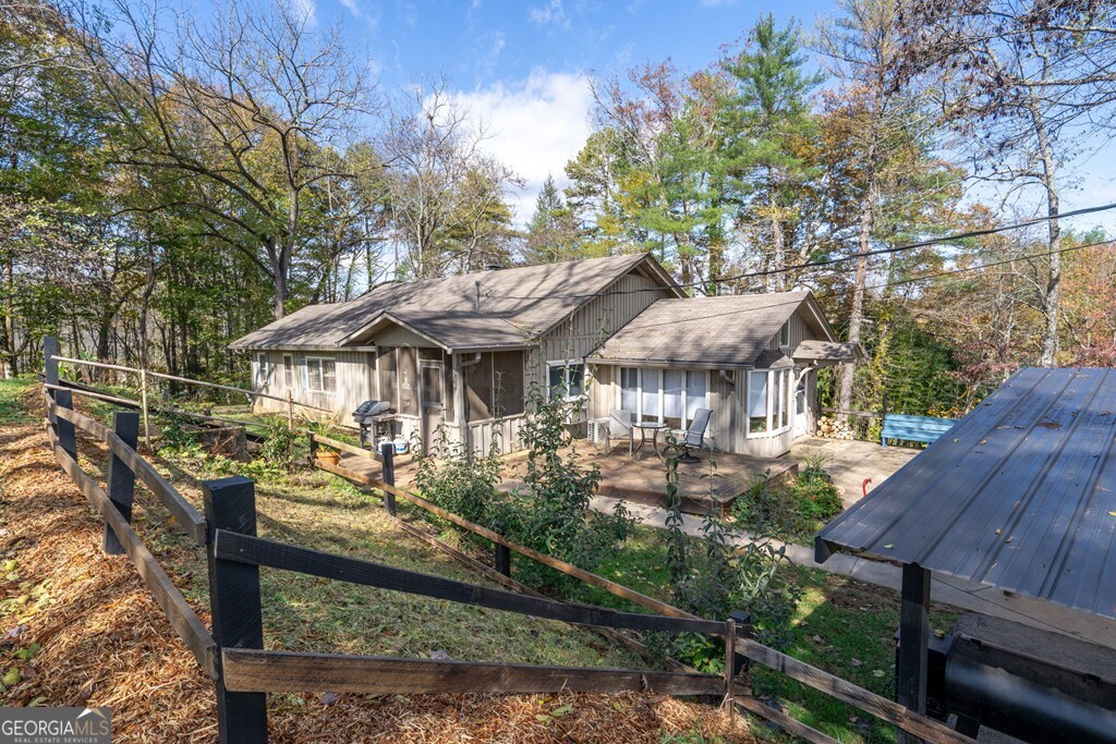 106 Settawig Road Property Photo 37