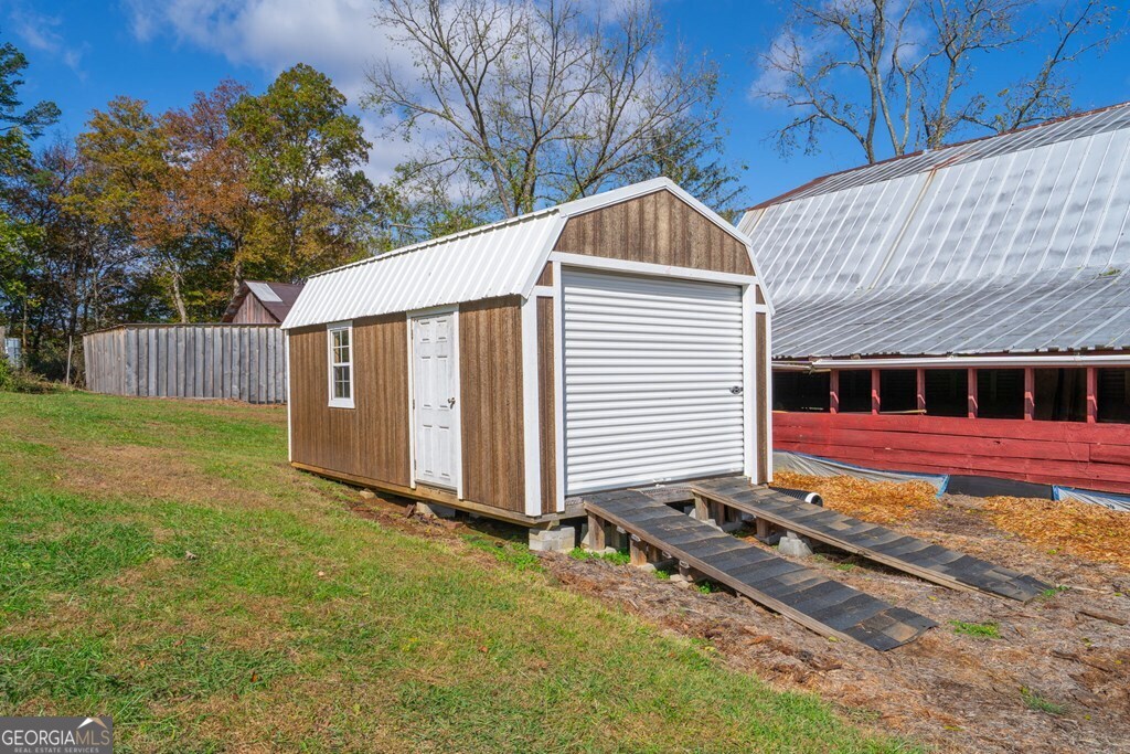 106 Settawig Road Property Photo 49
