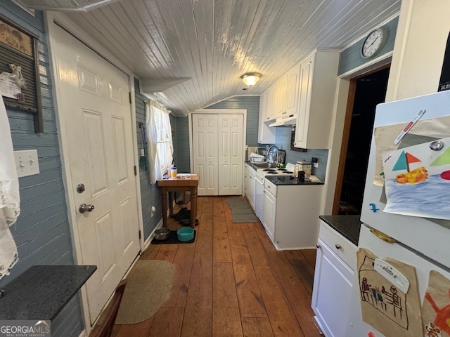 902 Pinyan Road Property Photo 13
