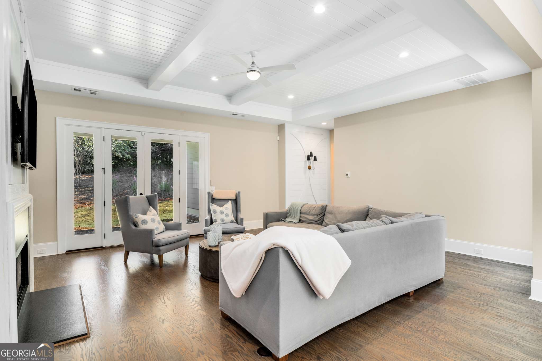 2030 Greenleffe Drive Property Photo 17