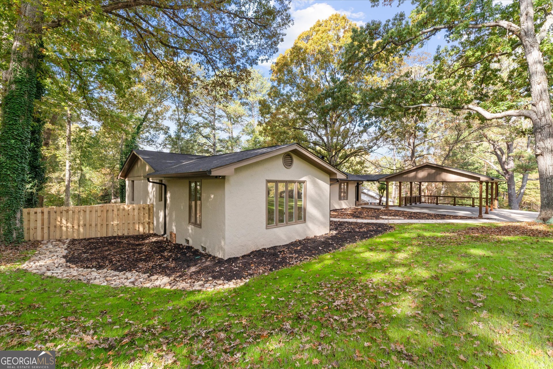 50 Azalea Trail Property Photo 6