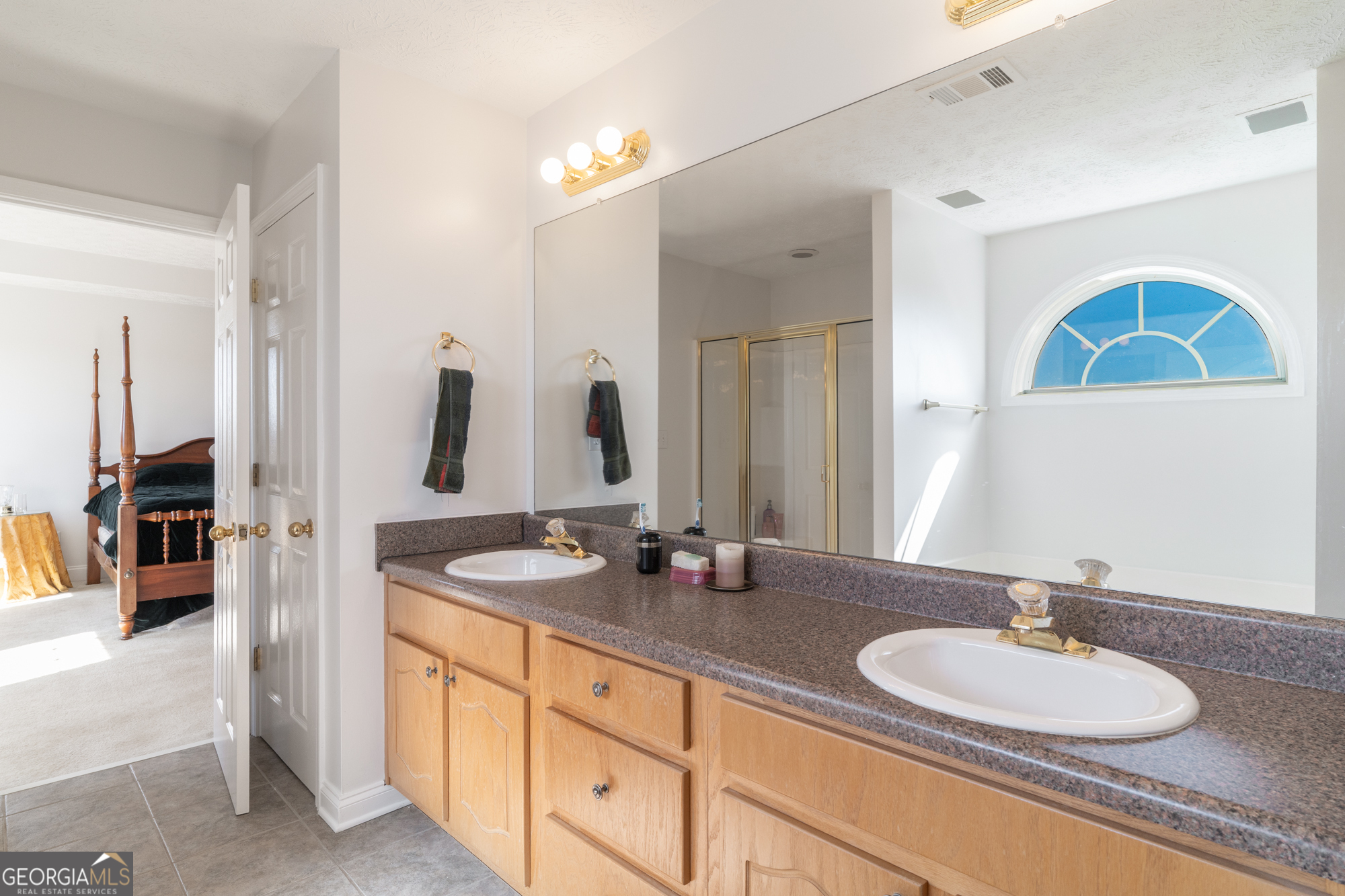 724 Teamon Road Property Photo 42