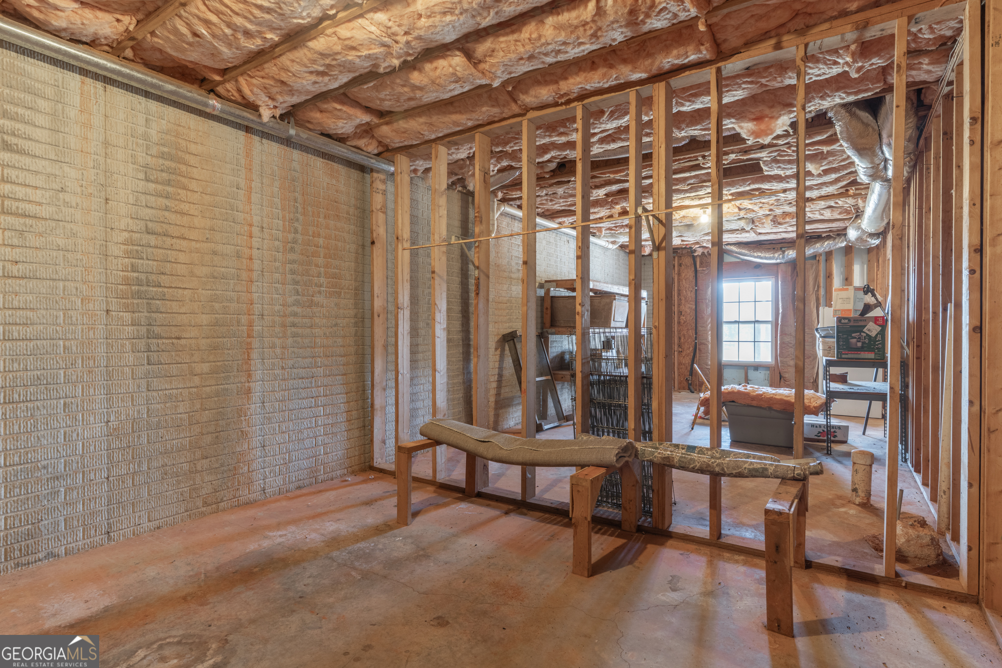 724 Teamon Road Property Photo 45