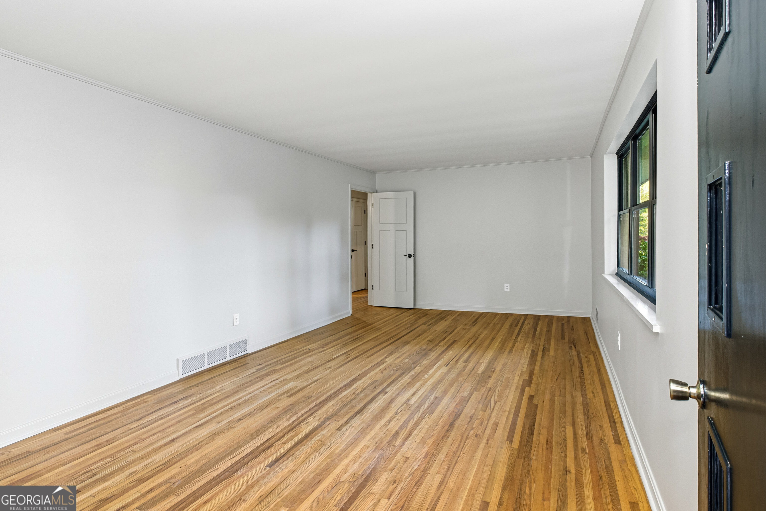 549 Park Street Place Property Photo 16