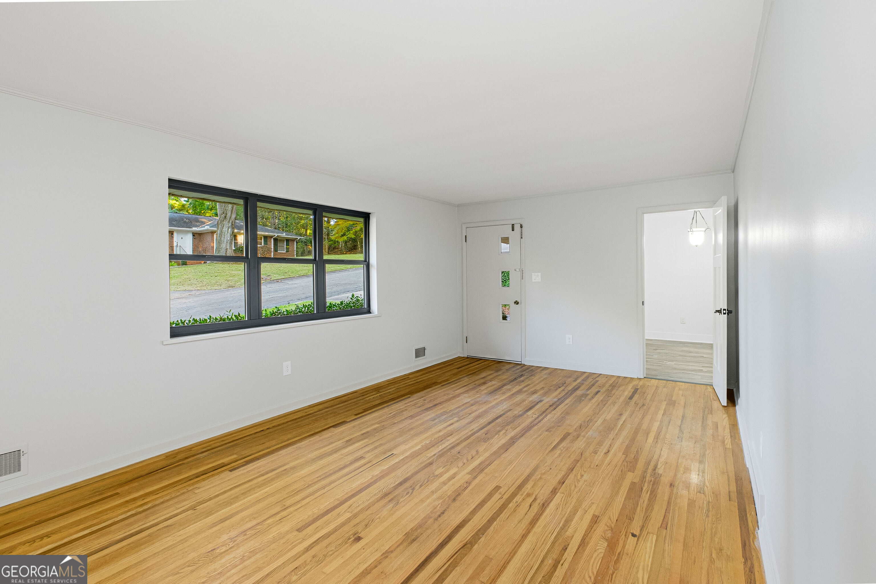 549 Park Street Place Property Photo 17