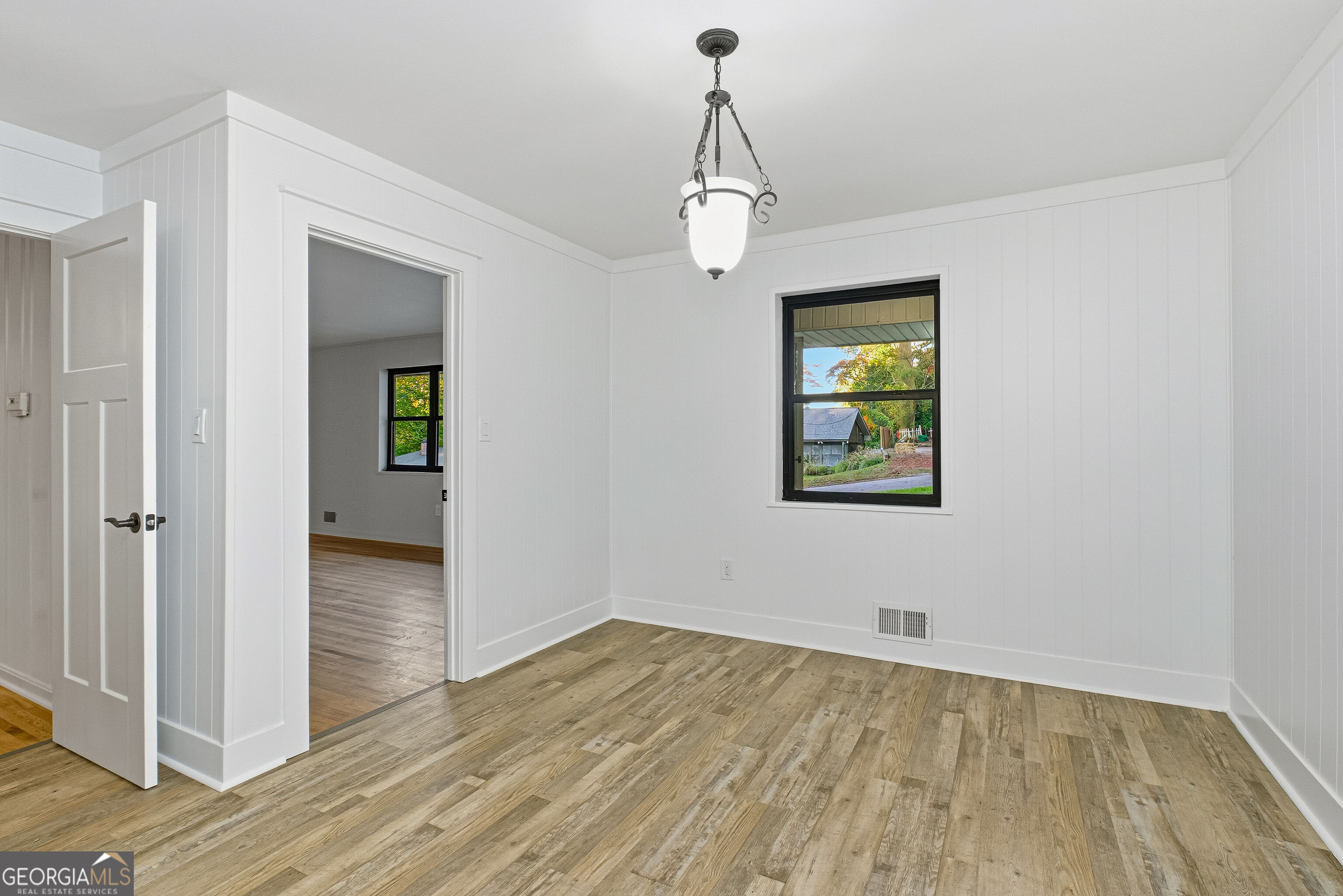 549 Park Street Place Property Photo 21