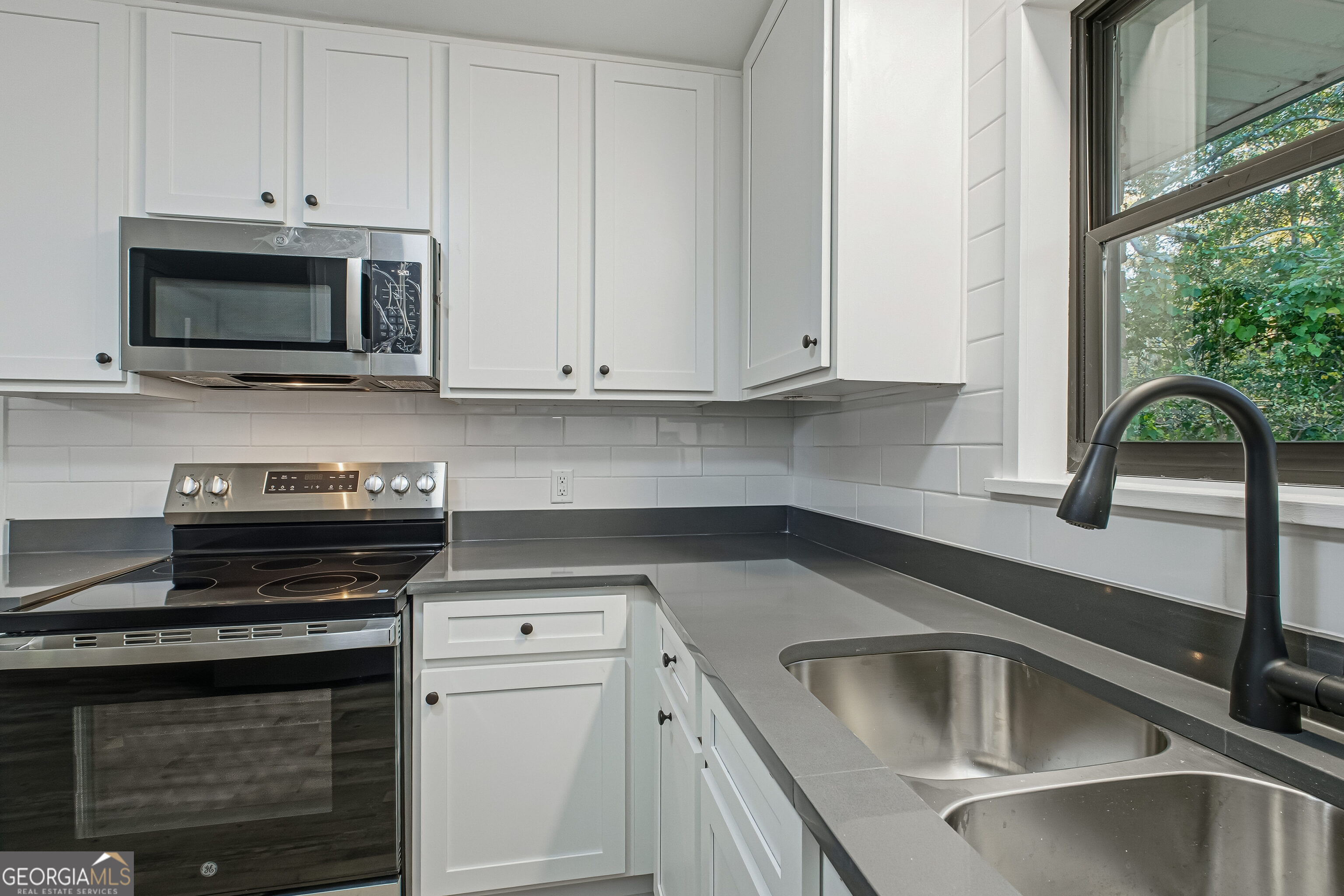 549 Park Street Place Property Photo 27
