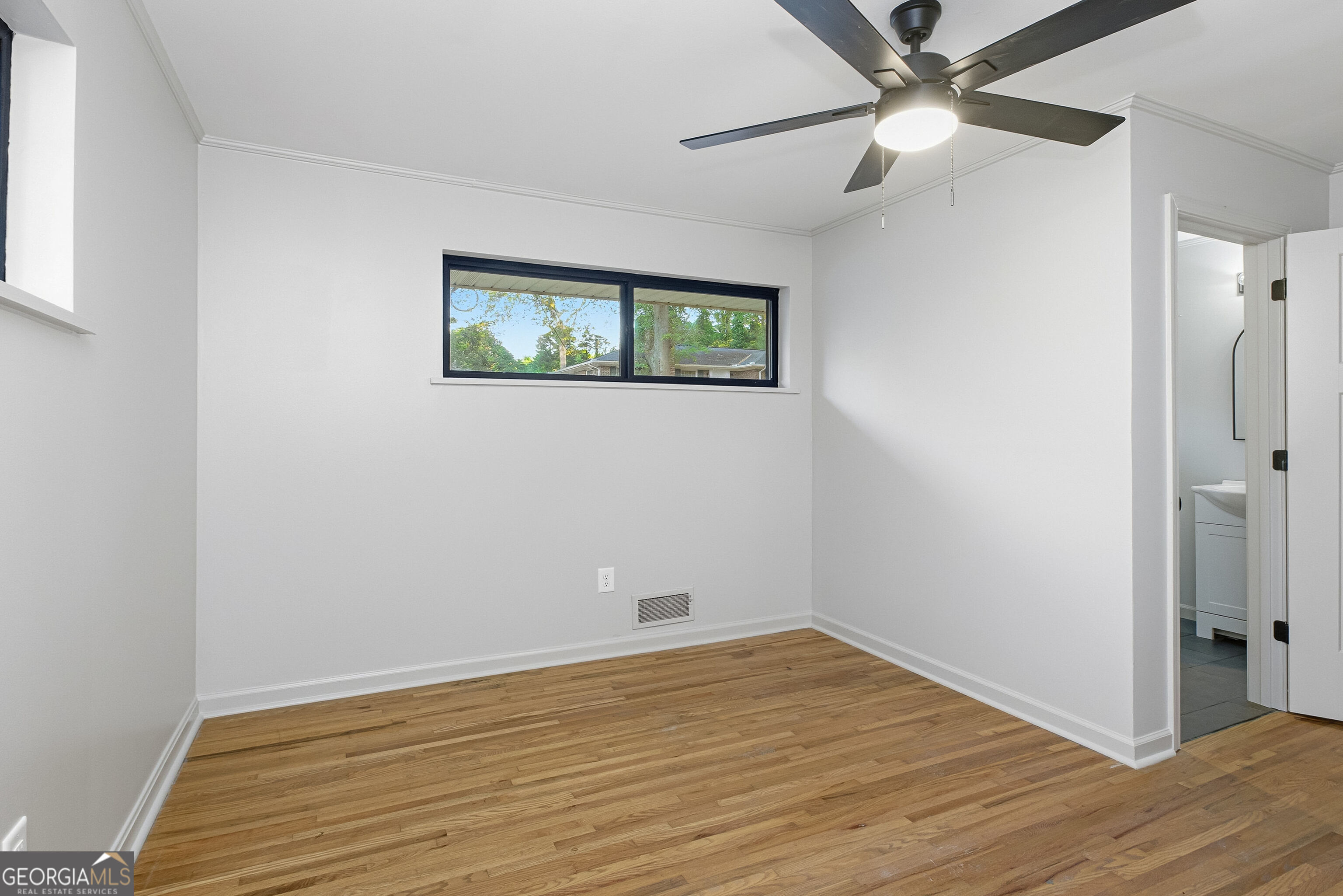 549 Park Street Place Property Photo 40