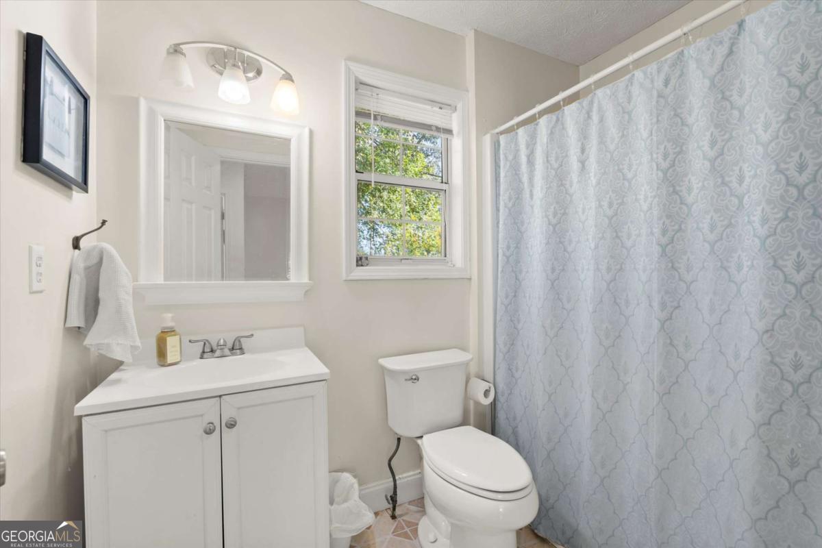 1020 Braelin Court Property Photo 26