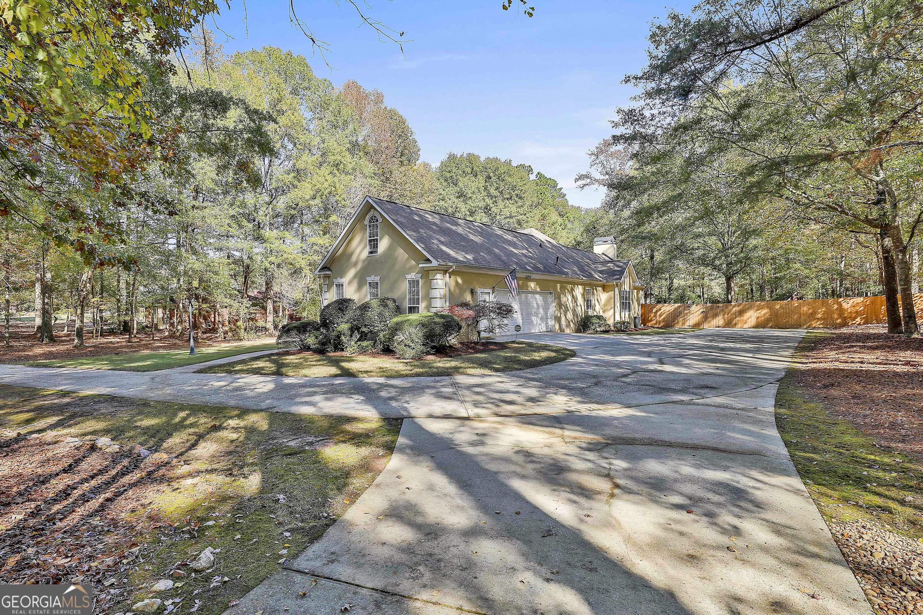 365 Pendleton Trail Property Photo 3