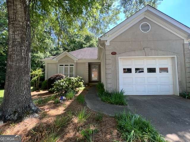 158 Mallard Pointe Way Property Photo 1