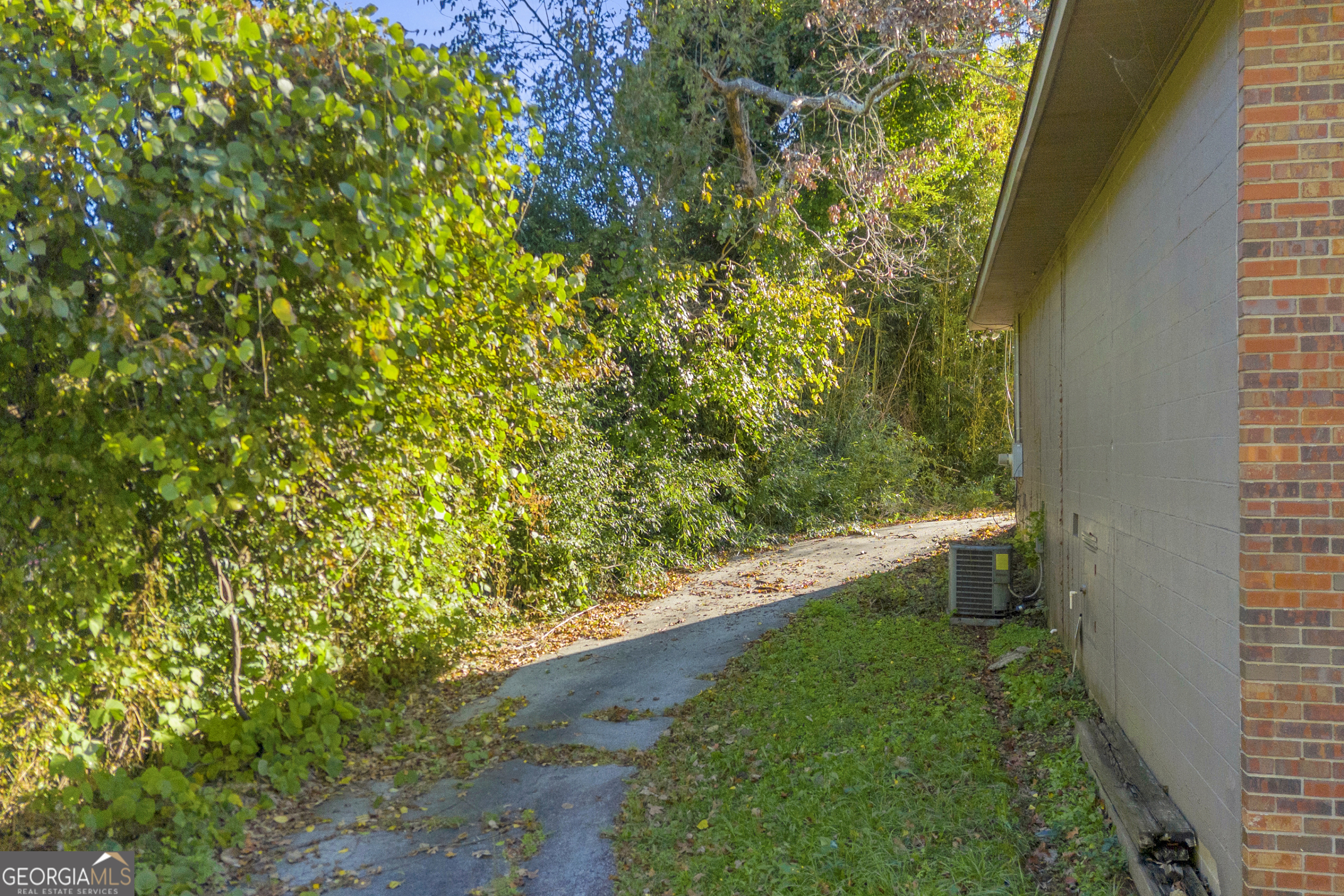 119 Main Street Property Photo 4
