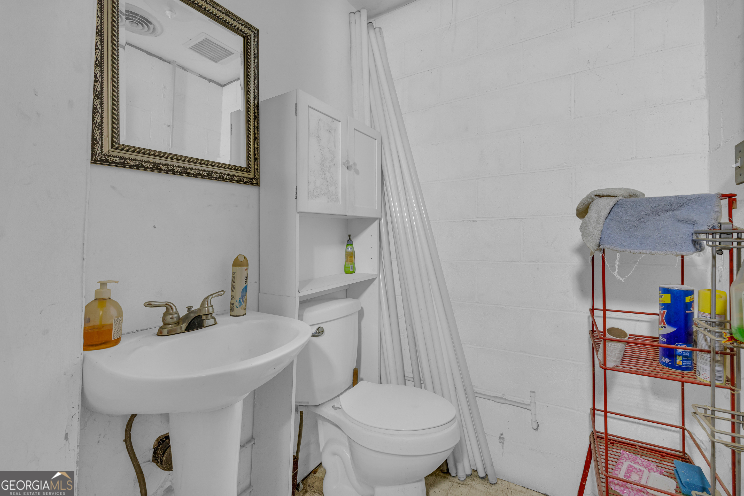 119 Main Street Property Photo 13