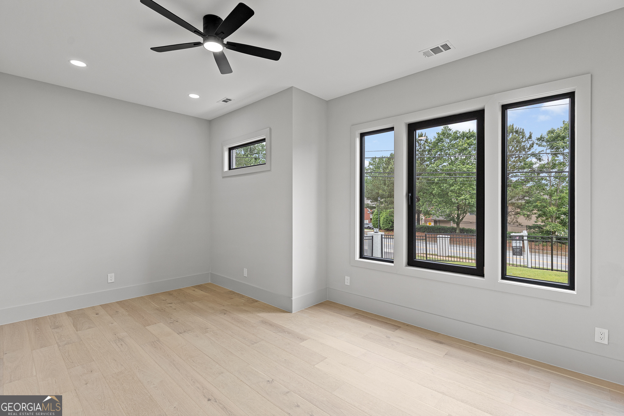 2709 Collins Hill Road Property Photo 41