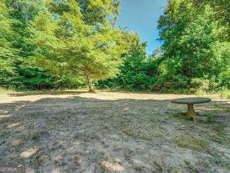 5467 Highway 162 S Property Photo 11