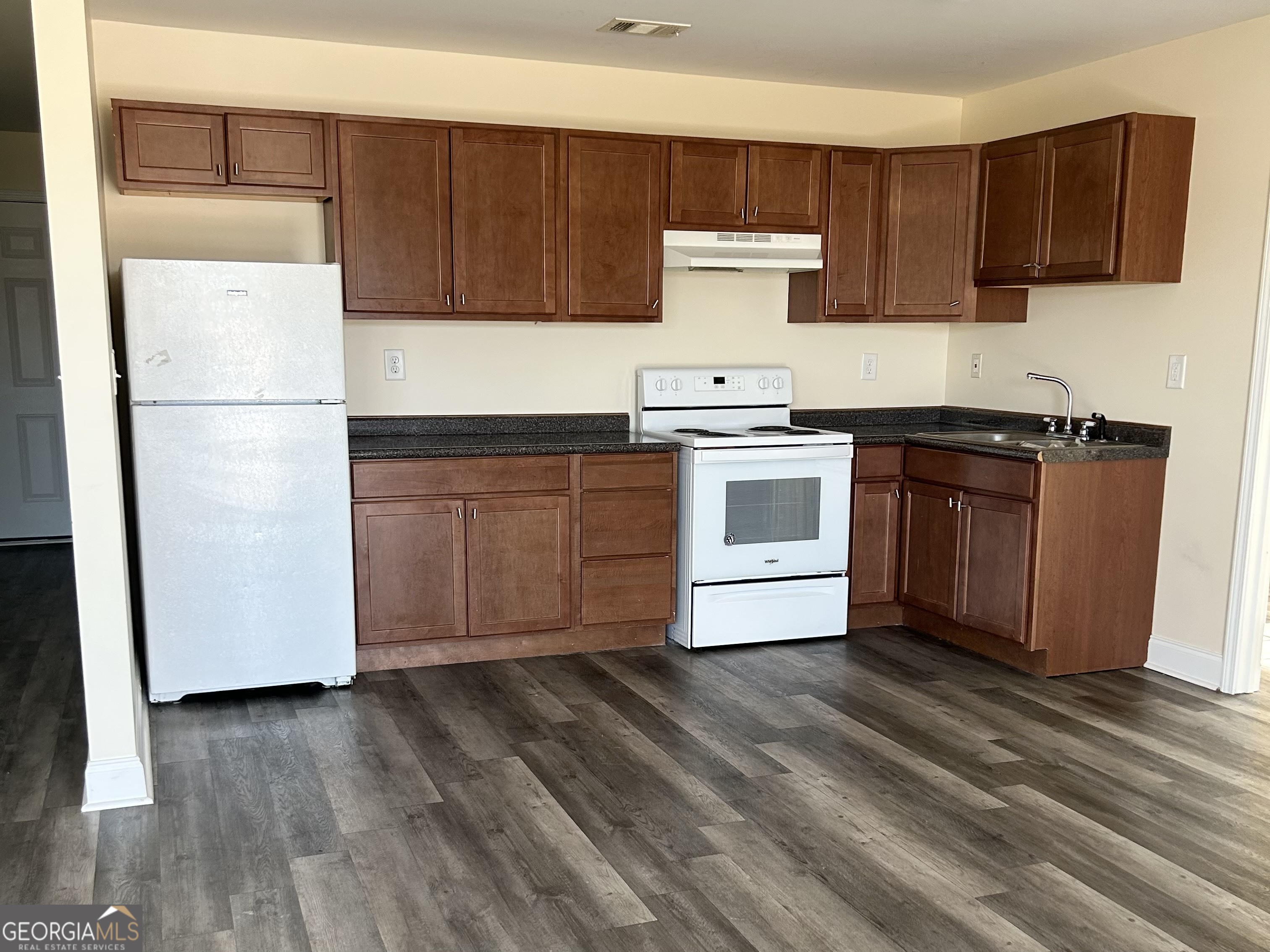 135 Ronald Pride Boulevard Property Photo 2
