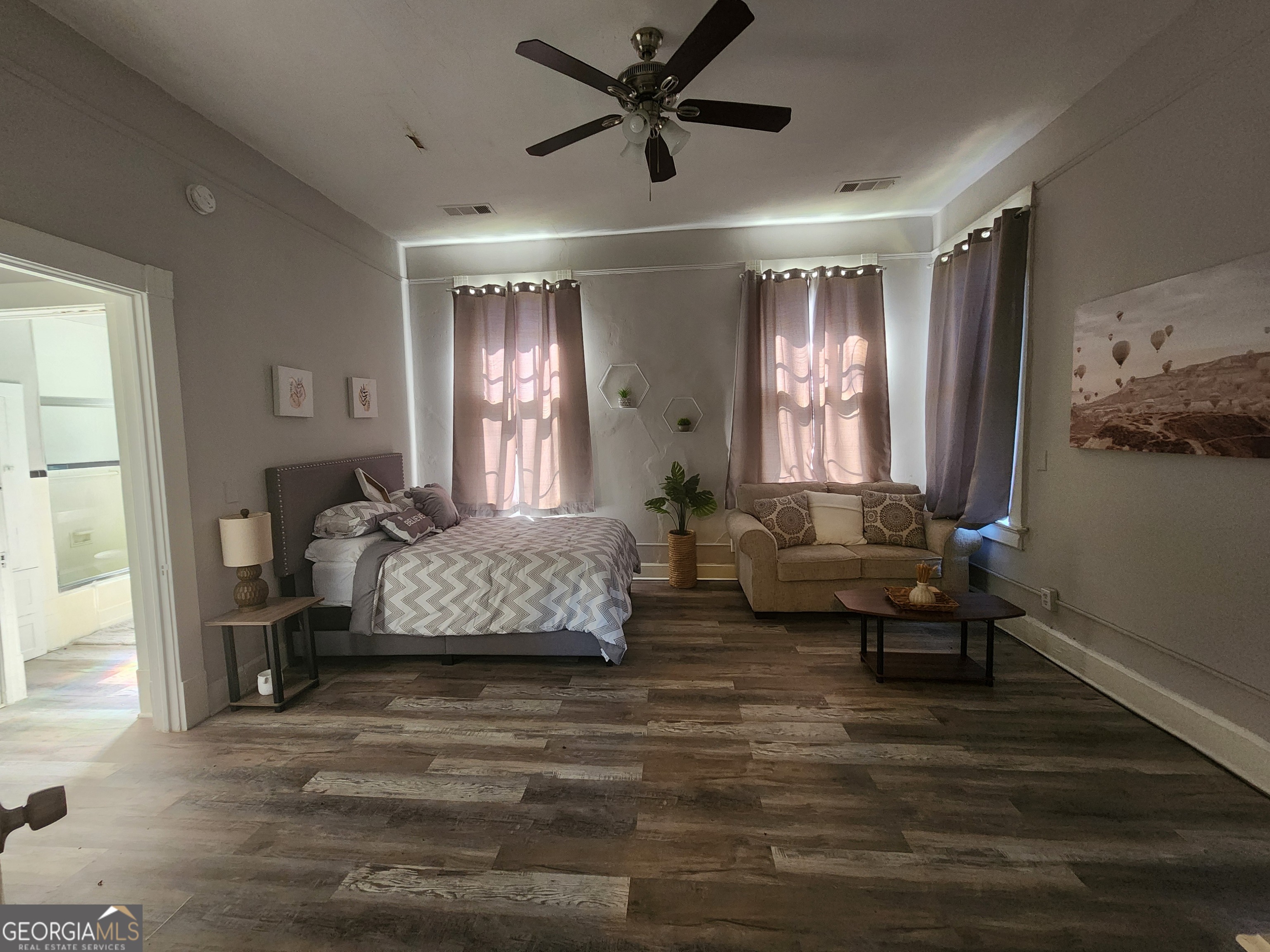 917 Oakview Avenue # 5 Property Photo 8